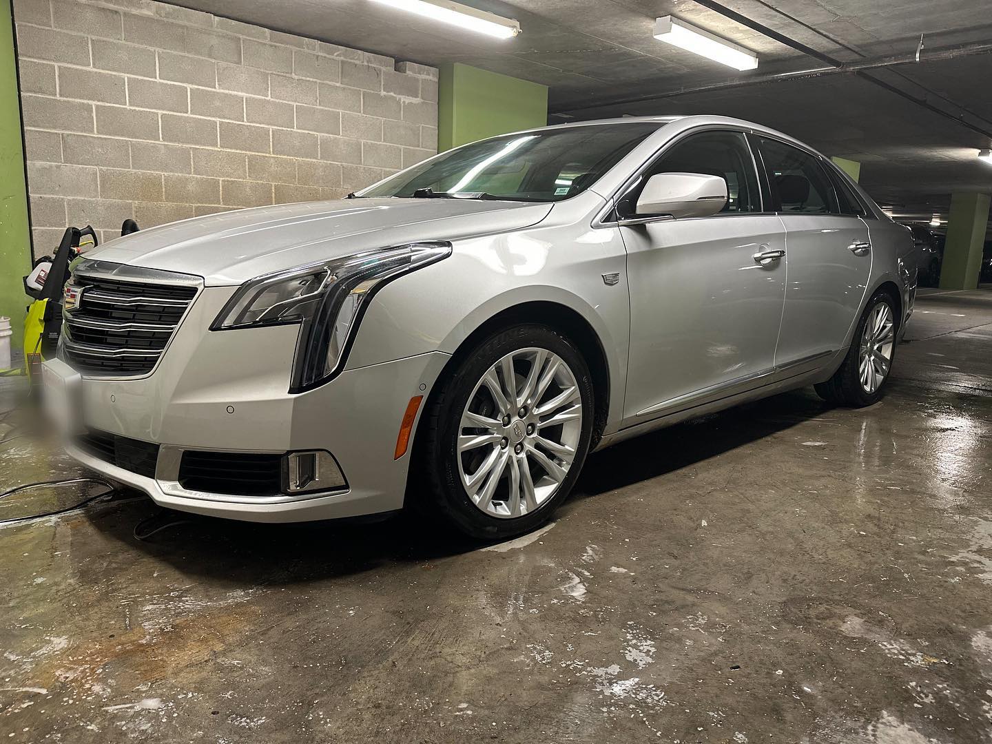 Freshly detailed #caddilac for our customer 🤩 Visit our website (link in bio) and book today!
.
.
#autodetail #autodetailer #autodetailing #clean #fresh #flawless #carculture #simplyclean #carlifestyle #dailydriven #luxurylifestyle #luxury #lux #interiordesign #exteriordesign #sanfrancisco #luxury #restoration #exteriordesign #restoration #detailing #carwash #bayarea #carcare #mobilecarwash #cargloss #carshine #auto #bayarea