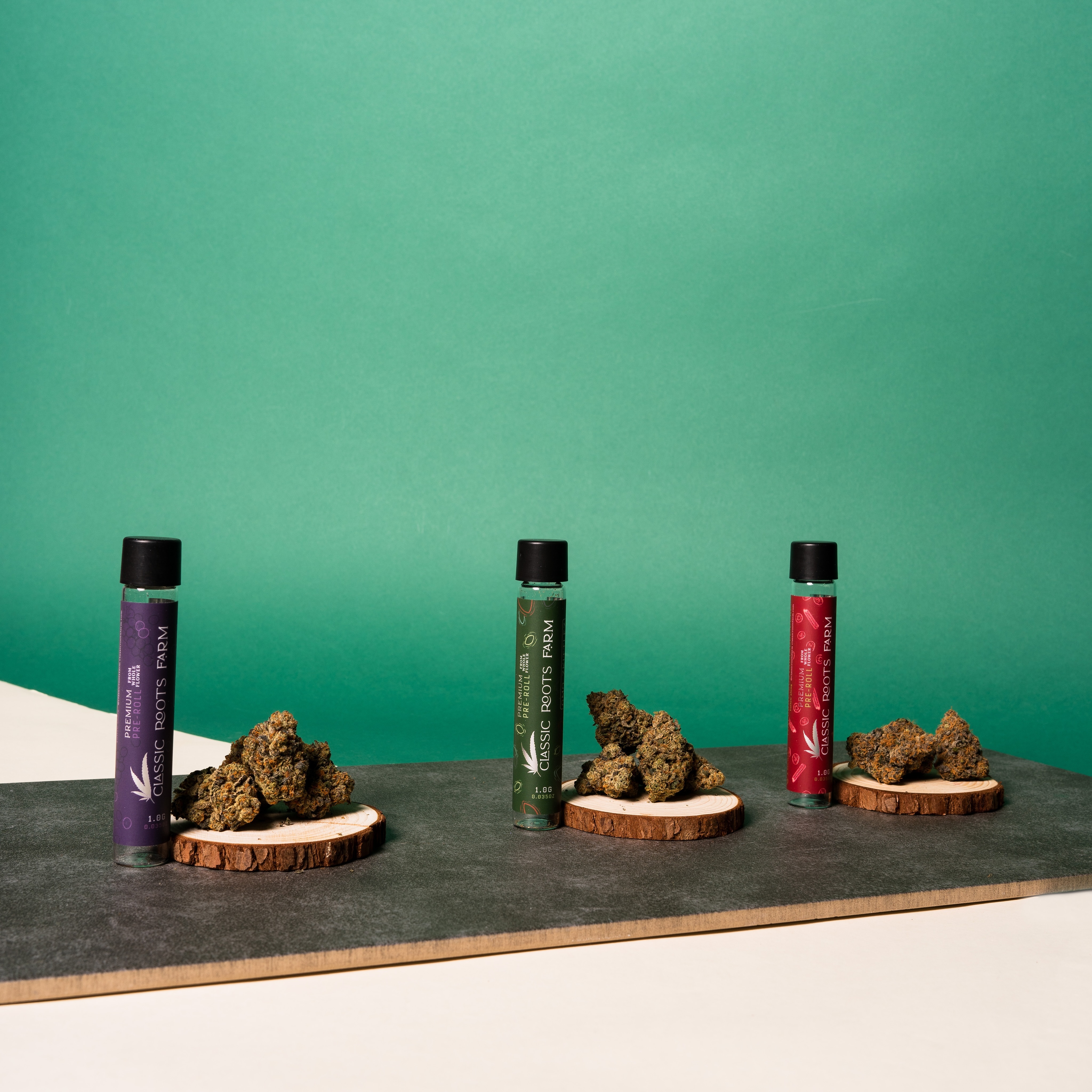 Whole flower ground to perfection and ready for any adventure! 🌳Are you team pre-roll or roll your own?