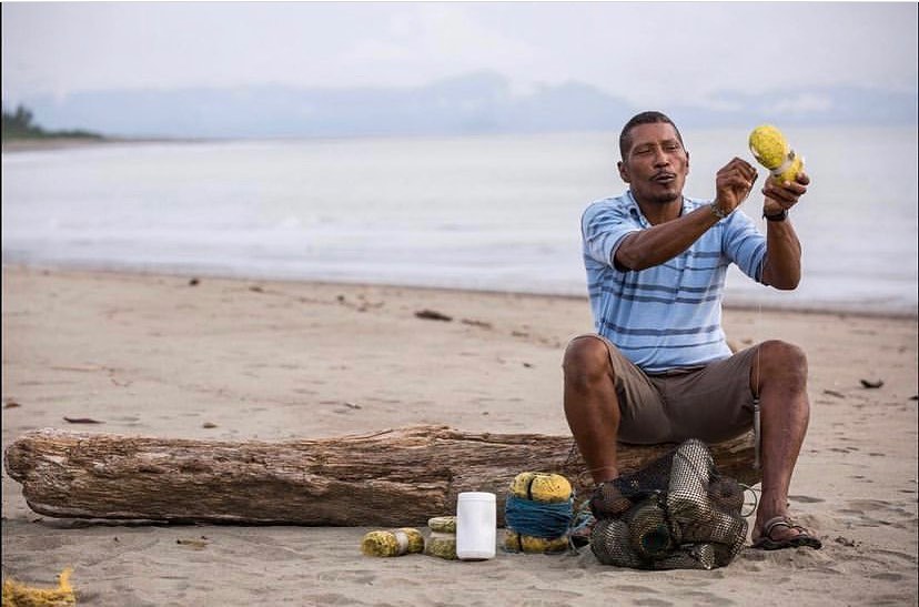 Feliz dia del pescador !!! Ustedes son el alma de este proyecto y los heroes de nuestro océano pacifico . Gracias por tanto 🇨🇴🐟🐠🎣🛶 #pescasostenible #pescaresponsable #colombia #fishman #pescador