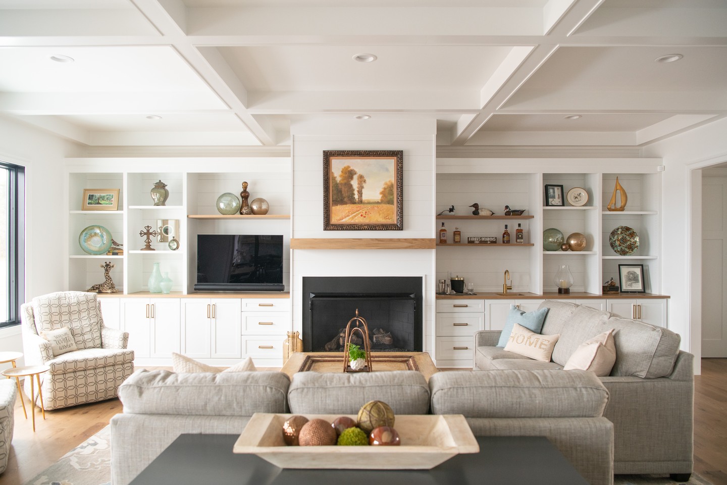 Custom homes built around your vision.
Simply Home creates personalized spaces with quality materials, thoughtful design, and attention to every detail from start to finish. 🍂 Ready for yours?