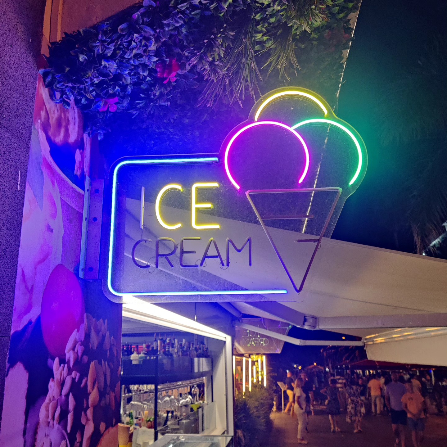 CE
.
#Badcopylighting #Badcopywriting #Copywriting