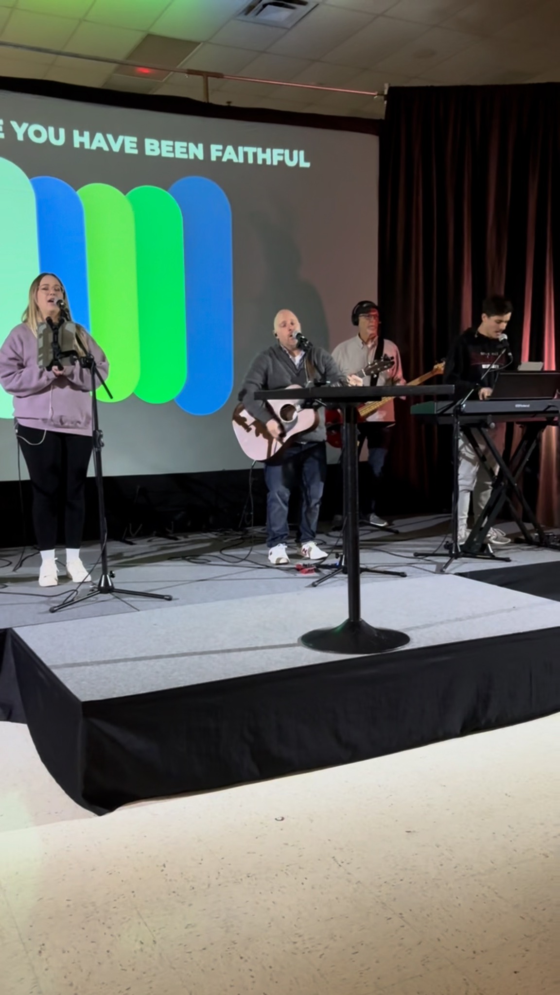 We worship to honor and glorify Jesus. Join us this Sunday as we slow down to worship and praise our Savior.
9:15 & 11:00
Asante Prep Academy
23251 N 166th Dr Surprise, AZ