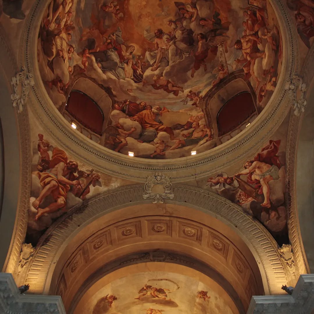 Nel settembre 2023 si è chiuso il cantiere di restauro della chiesa di San Biagio del Carmine a Modena. Il cantiere è durato un anno e ha riguardato la riparazione dei danni che la chiesa aveva subito durante il terremoto del maggio 2012.
In particolare gli interventi si sono concentrati sul rinforzo delle volte della navata e del coro, il rinforzo del tamburo, il miglioramento della connessione tra capriate del sottotetto e pareti perimetrali, irrigidimento della copertura e rinforzo del campanile. Sono seguiti alcuni interventi di restauro della navata interna e delle facciate su via del Carmine e via Emilia.
ASP.ILT ha curato la progettazione strutturale, conclusasi nel 2019, e la Direzione Lavori strutturale.
#architects #engineers #designers #architecture #restoration #design #community #building #adeptarchitects #drawing #construction #underconstruction #historical #building #heritage #moderndesign #architecturephotography #modena #chiesadisanbiagiodelcarmine #igmodena #church #emiliaromagna