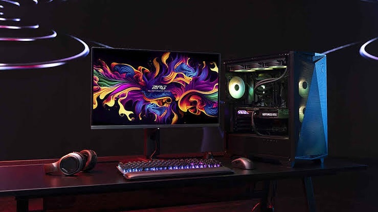 This rig isn’t just a machine, it’s a statement. 🔥💻
#pc #pcbuilds #tech #techlife