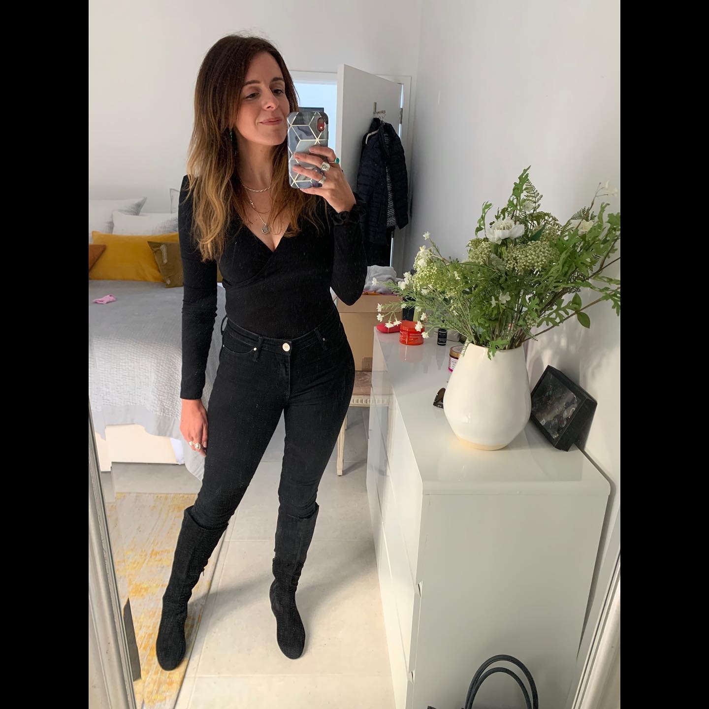 looking forward to gigging with @funkdarealm again this week, let’s get this party rockin #fridaynightvibes #livemusic #livemusicrocks #partytime #christmasparties #musiciansofinstagram #saxanddj #djsax #altosax #itsnearlychristmas #partytimes #housemusic #funkmusic #discomusic #dancefloorvibes #dancethenightaway #itstimetodance #goodvibesonly #saxophonist #saxplayers