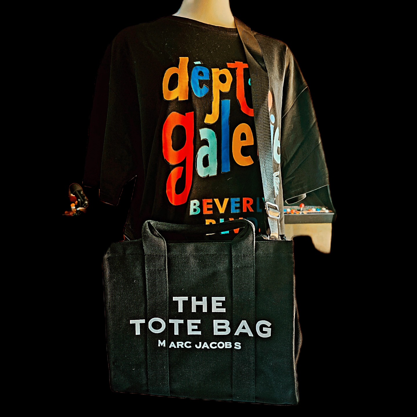 Women's The Tote Bag by Marc Jacobs
Color: Black,white lettering!
Size: Small!
Condition: New!!
Retail: $175.00
Wright Way Wear: $95.00