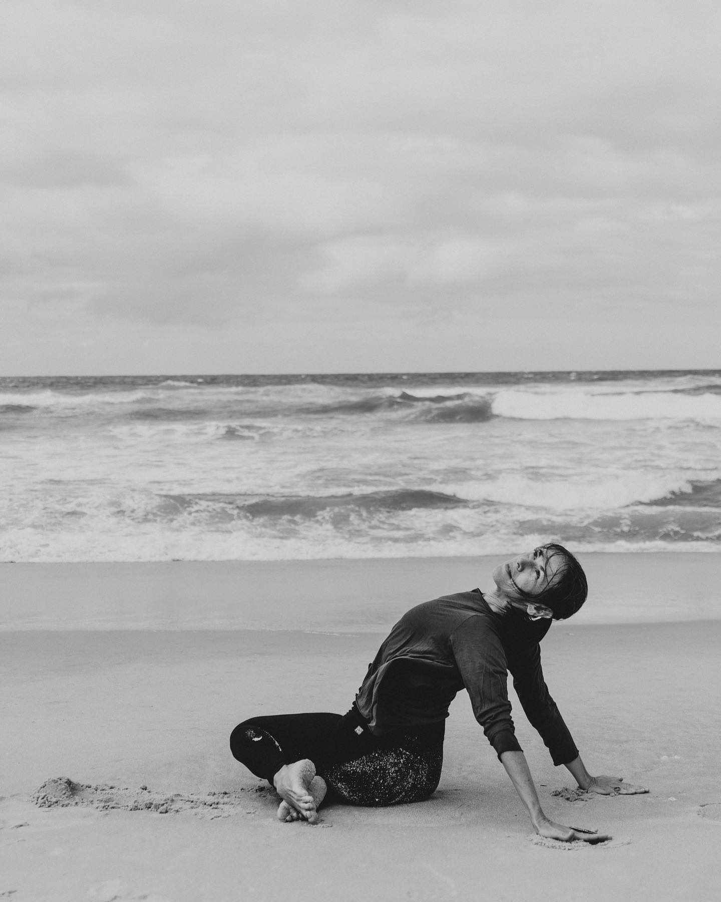 “I’m restless. Things are calling me away. My hair is being pulled by the stars again.”
~ Anais Nin
#gyrokinesis® #gyrokinesis #pilatesandmovement #pilatesandmovementsunshinecoast #pilatessunshinecoast #yogasunshinecoast #breathworksunshinecoast #movesunshinecoast #sunshincoastpilates #sunshinecoastbreathwork #sunshinecoastyoga #yogainmotion #breathe #breathethewildair #movementismedicine #movementislife #wearyoga #jazzyconnorsphotography #marcoolabeach