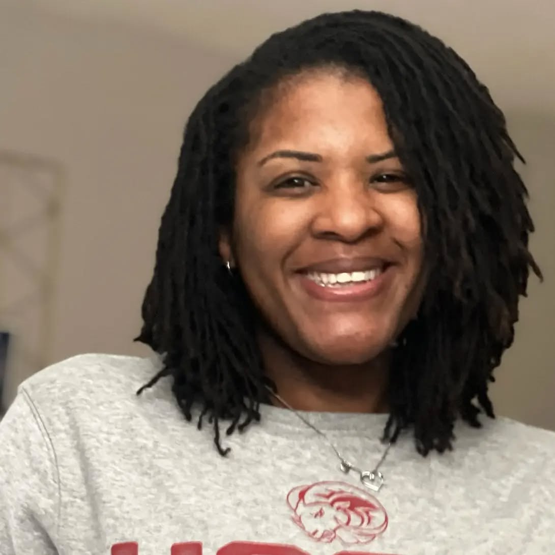 Ms. McKinney 3 years locd and loving it.
#sisterlocks #gridlocdnaturalhair #greensboronaturalhair