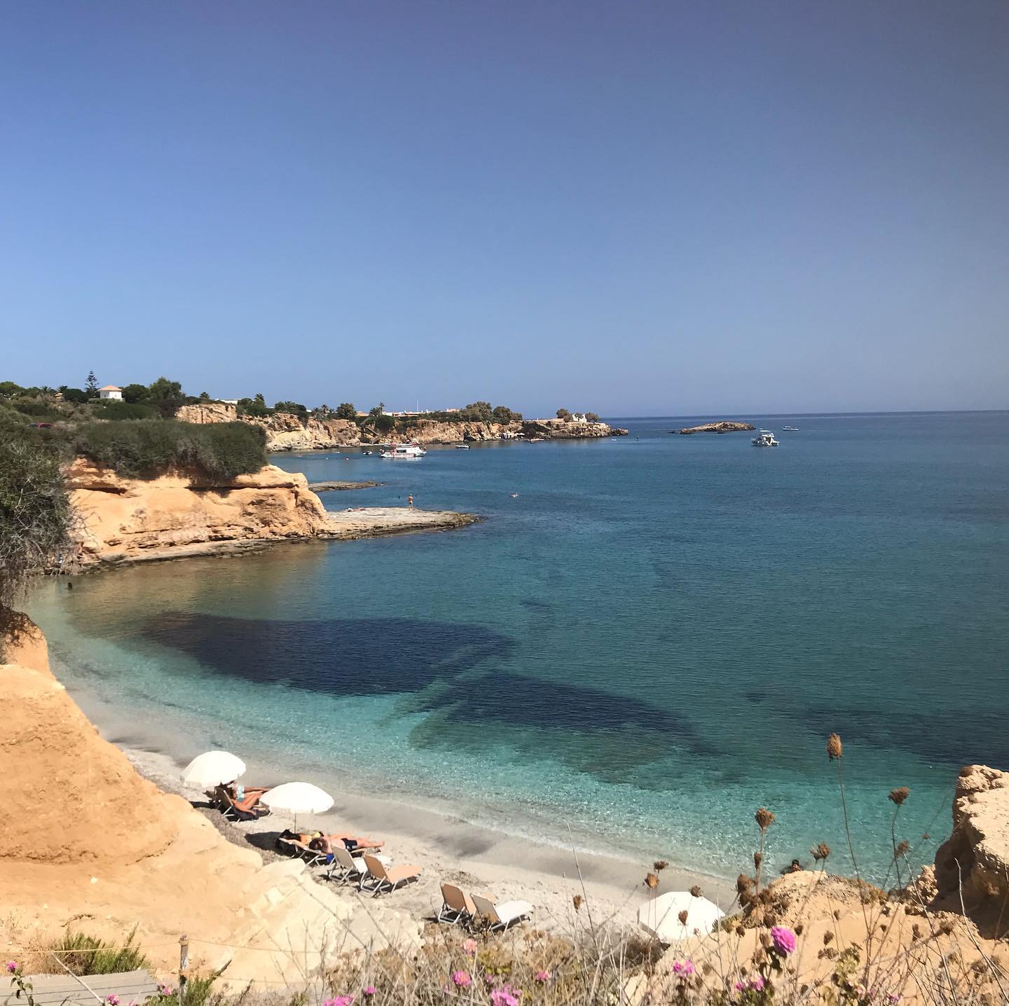 What is it about the sea that is so mesmerising and conducive to wonder?
After so many months looking at a computer for far too many hours daily, it’s refreshing to stare at the beauty of the elements coming together before you.
No better way to surrender.
Time to jump in!
#art2behuman #connection #creativity #choice #nature #water #sea #greekislands #crete #knowthyself #natureenergy