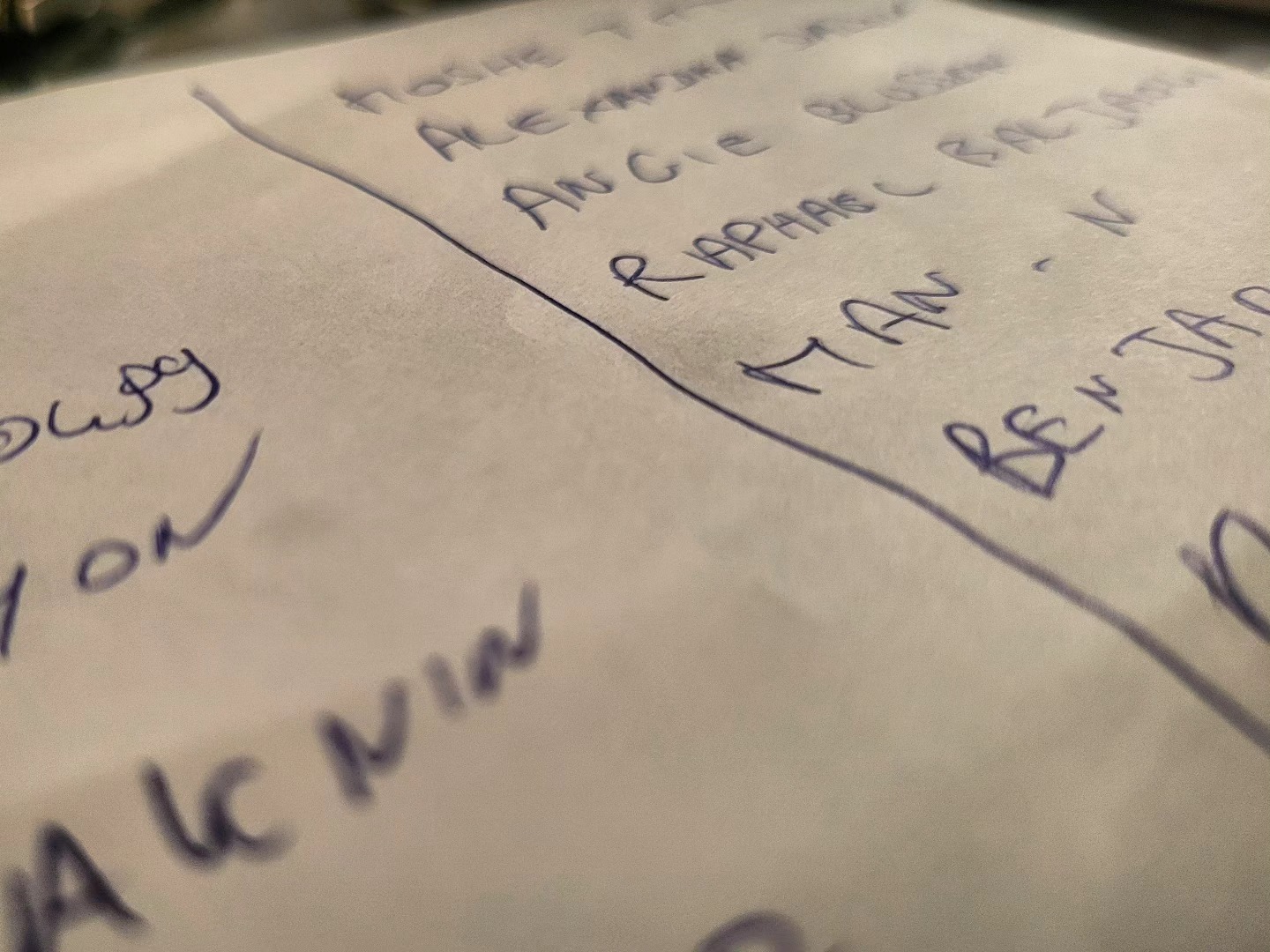 Préparation du tirage au sort pour le dernier lot à gagner : la trottinette électrique !!!