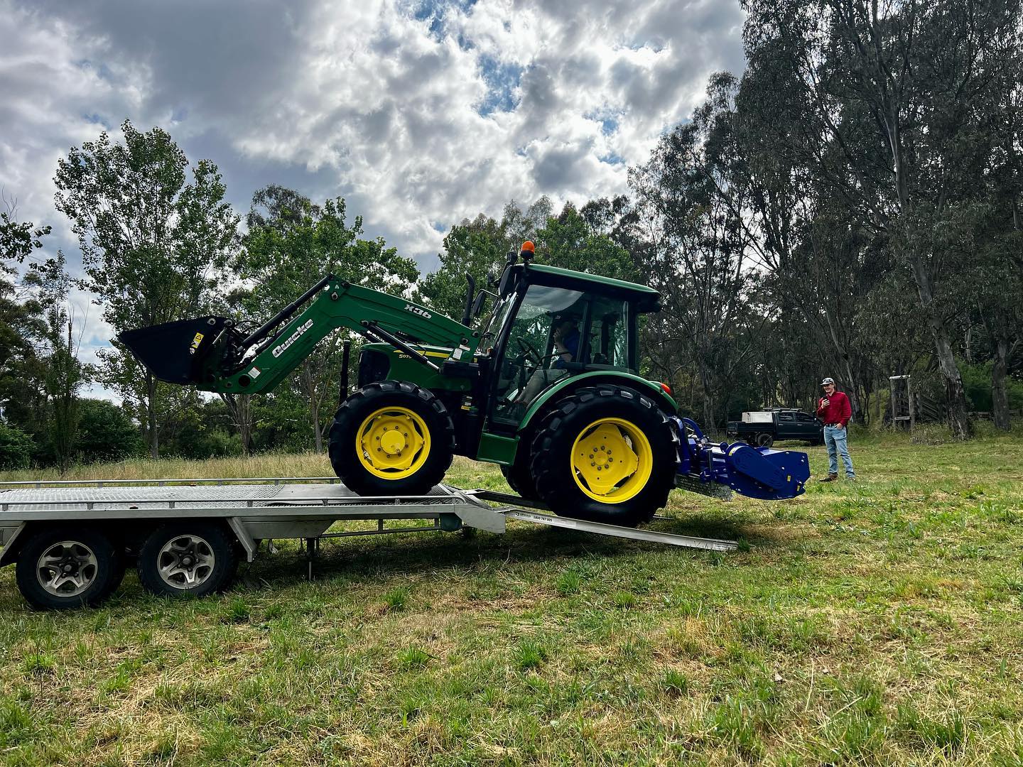 Last delivery for 2022! Thanks to all our customers, contractors, suppliers, dealers and friends who help us stay in business ;)
Have a Merry Christmas and we’l catch you next year!