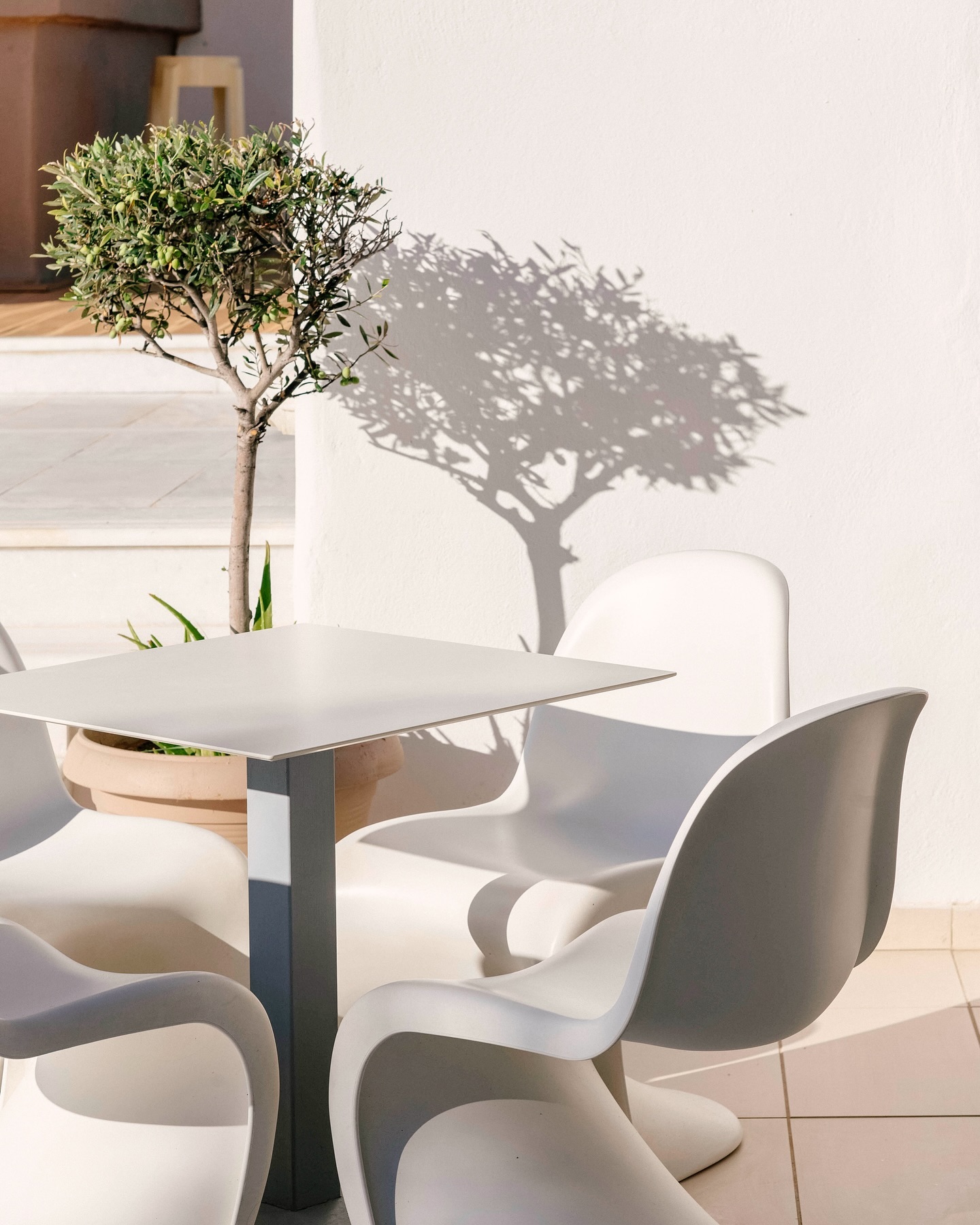 Archipelagos Resort, Paros.
#architecturalphotography #realestatephotography #parosvillas #interiorphotography #parosisland⚓️🌊🌞 #parosphotographer #dronephotography #aerialphotography