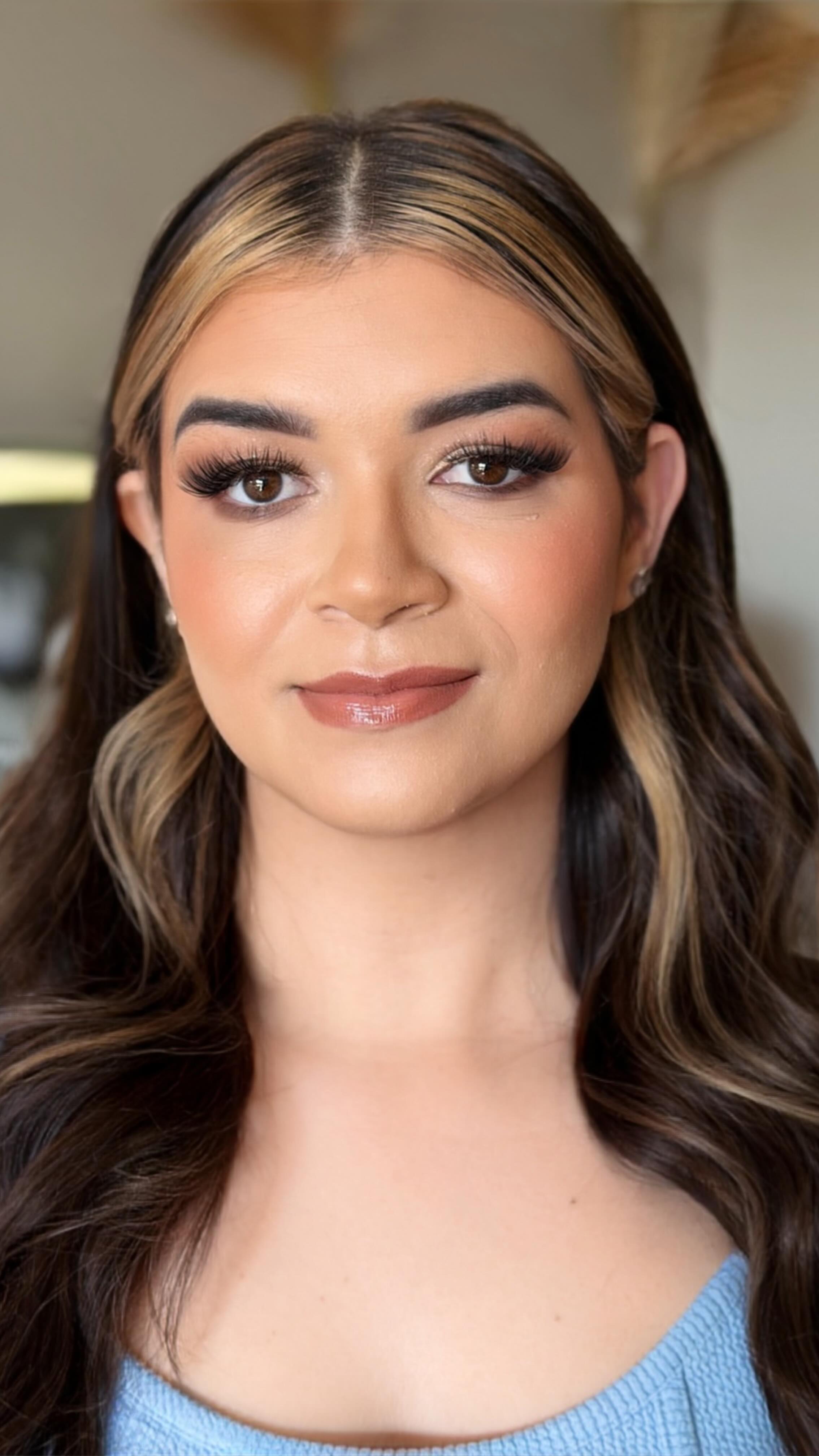 Nothing makes my MUA ♥️ happier than a client telling me these three words “I Love It.”
Book your glam for your special occasion now! Valentine’s day is around the corner! ❤️🤍
#HuntingtonBeachMakeUpArtist #HuntingtonBeachBeauty #glowbynoraflo