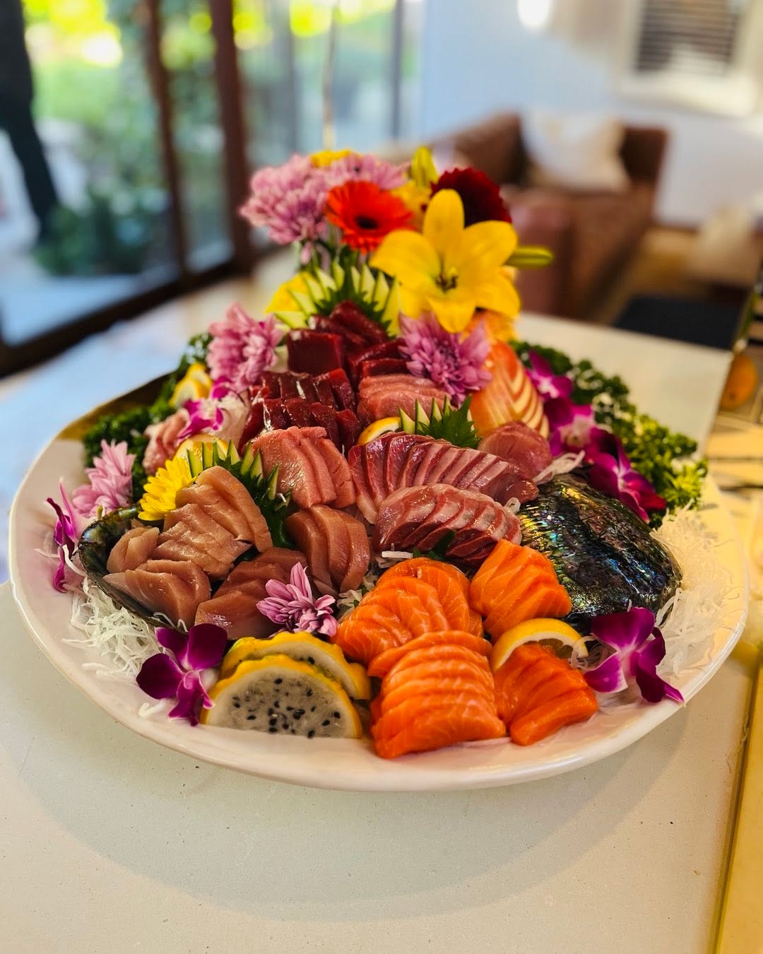 Assorted Sashimi!
Let’s go San Diego !
#catering
#sushi
#sashimi
#california