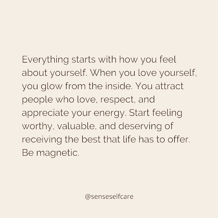 What are you attracting?
Take a moment and say three things you love about yourself out loud.
You may find this difficult and that’s ok. Let’s practice this until it gets easy.
❤️