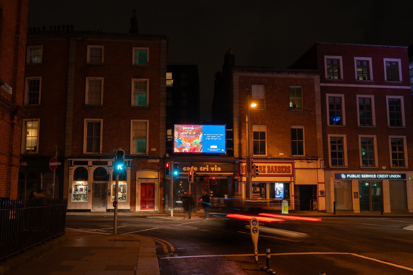 Rotating artworks for @wearesingularartists on our Westland Row digital billboard for #widerthanpictures series bringing a bit of light on these rainy days to 78,000 daily passerbys ⚡️ @nationalmuseumofireland