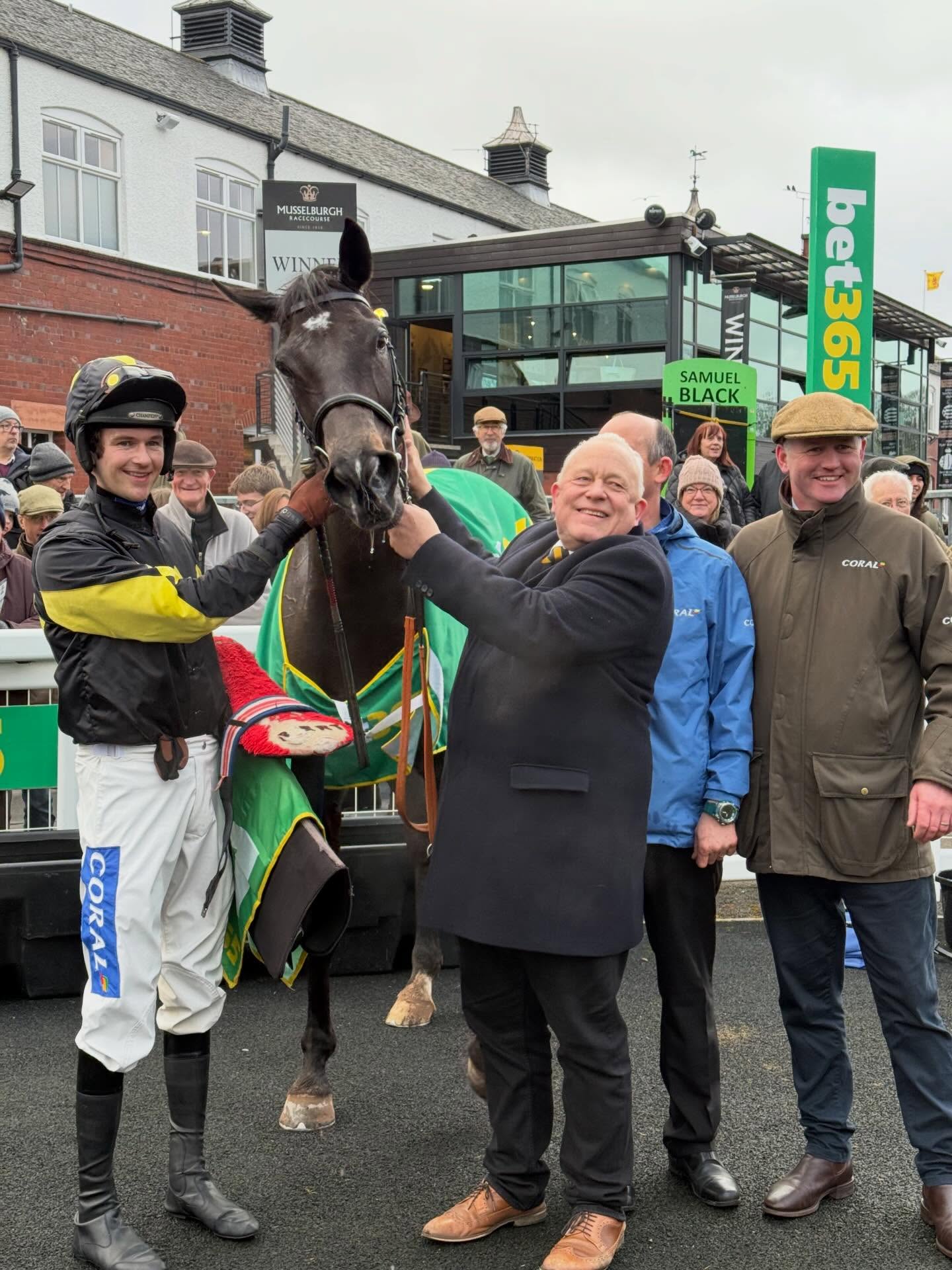 JPR One wins the Scottish Champion Chase today @musselburghracecourse for John Romans under a great ride from @brendanp1995 👏🏻
Well done to all the team 🤩
@coralofficial
@dodsonhorrell
@doyle_racing