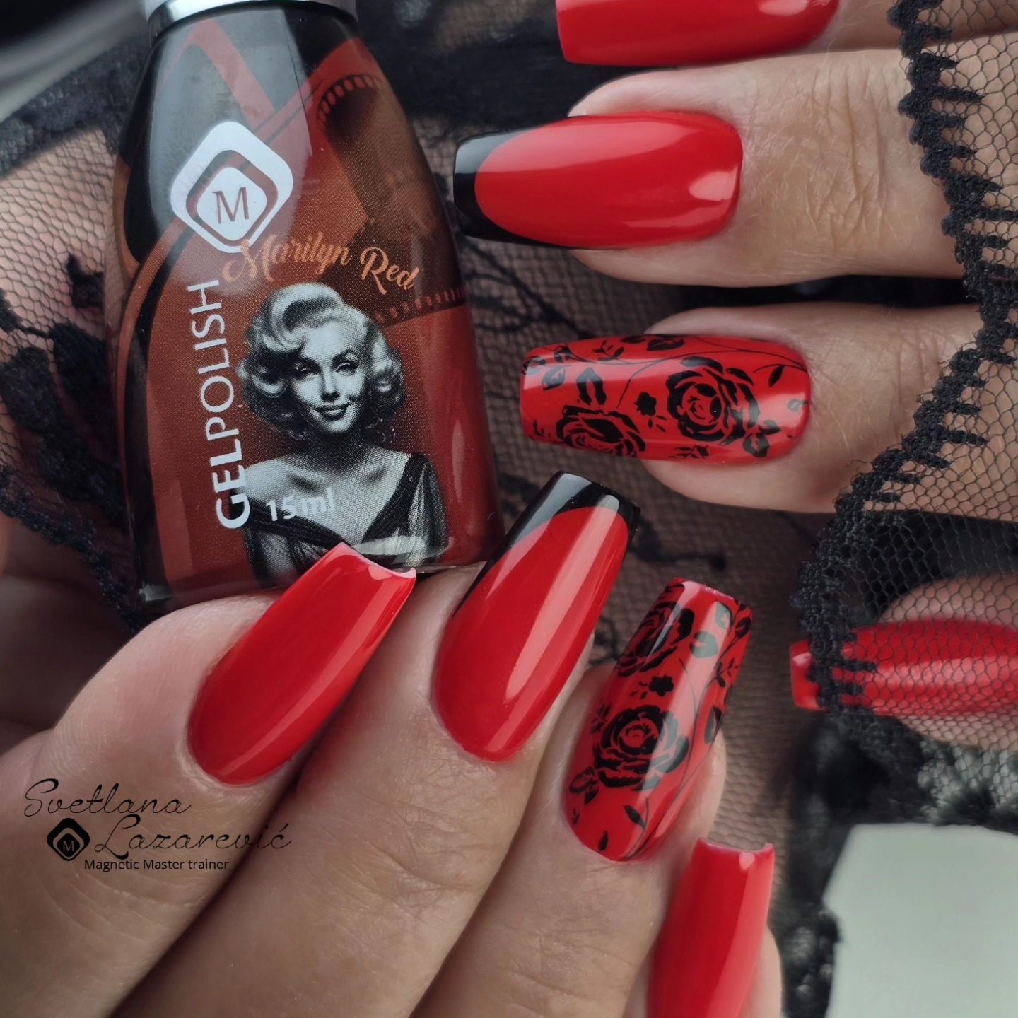 ❤️😍 I adore this new color from @magneticnaildesign, which is your favorite color?
.
.
#rednails #nailsbern #MagneticNailDesign #naileducation #nailsnailsnails #redhotnails #red