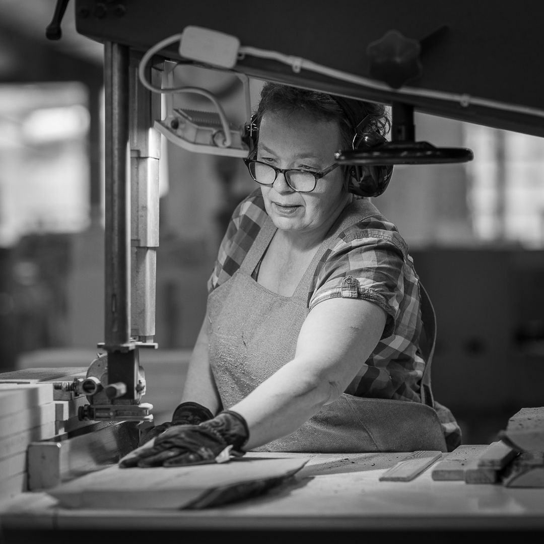 Tehdään hyvin ❤️
#pohjanmaan #pohjanmaankaluste #käsintehty #handmadefurniture #craftedbyhand #craftsman #craftsmanship #furnituremaker