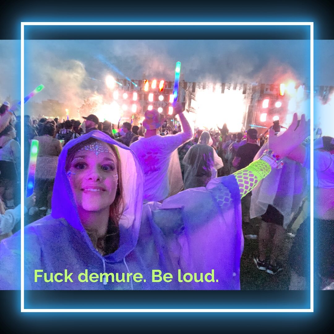 As if we could be anything but… #stupidtrend #womenwithadhd #adultadhdawareness #adultadhdisreal