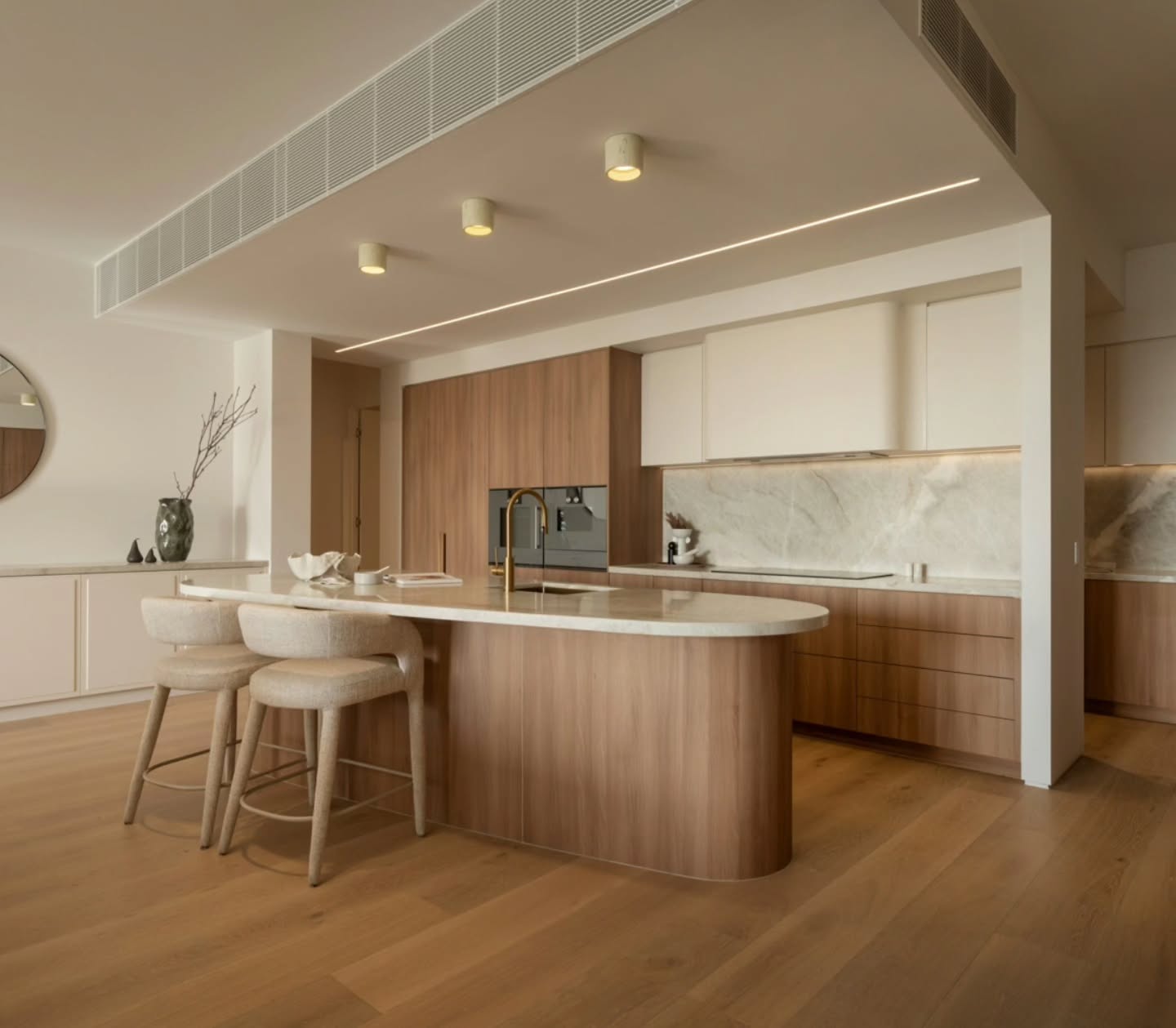 PROJECT KARA - BALMORAL QLD
A statement of modern Brisbane luxury.
This newly built high-end duplex at 23 Dilkera Street, Balmoral showcases architectural elegance grounded by premium timber flooring throughout.
Featuring 240mm wide × 20mm Engineered Oak by Imperial Flooring Australia®
Colour: Brushed Oak — a warm, natural coastal tone that elevates every space with refined texture and timeless appeal.
Designed for luxury living, Project Kara blends clean architectural lines, custom joinery, and premium finishes to create interiors that feel both bold and effortless.
Now listed — a benchmark for Brisbane’s next generation of high-end homes.
📍On the market with
marc_paunoski
@alexjordan.mcgrath
@mcgrath_mbg
▪️Architect
@masonbright__architects
▪️Developed by
@clr_group
@alissapezzi
▪️Flooring supplied by
@imperialflooringaustralia
#DuplexDesign #EngineeredOak #TimberFlooring #LuxuryHomes #interiorinspo