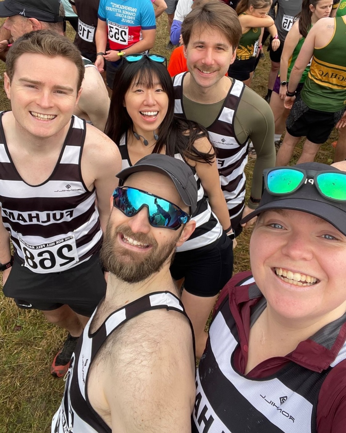 FRC social (and rugby) tonight at @fulham.pier 🏃🏾♀️🏉
.
We’ll be heading over right after club run to grab a spot for the France vs. Ireland game (8:10pm kick-off). Whether you’re a rugby fanatic or just here for the post-run chat, everyone is welcome! Come for the run, stay for the social... or just come for the social!
.
Just a reminder, to join for club run, we meet at 6:45pm at the Johnny Haynes statue, Craven Cottage, Stevenage Road.
.
See you tonight! 🏃♂️🏉