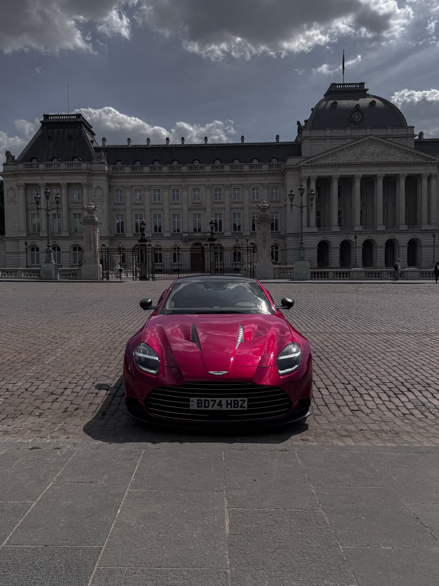 Reminiscing
#astonmartin #vanquish #astonmartinvanquish #supercar #caraddict