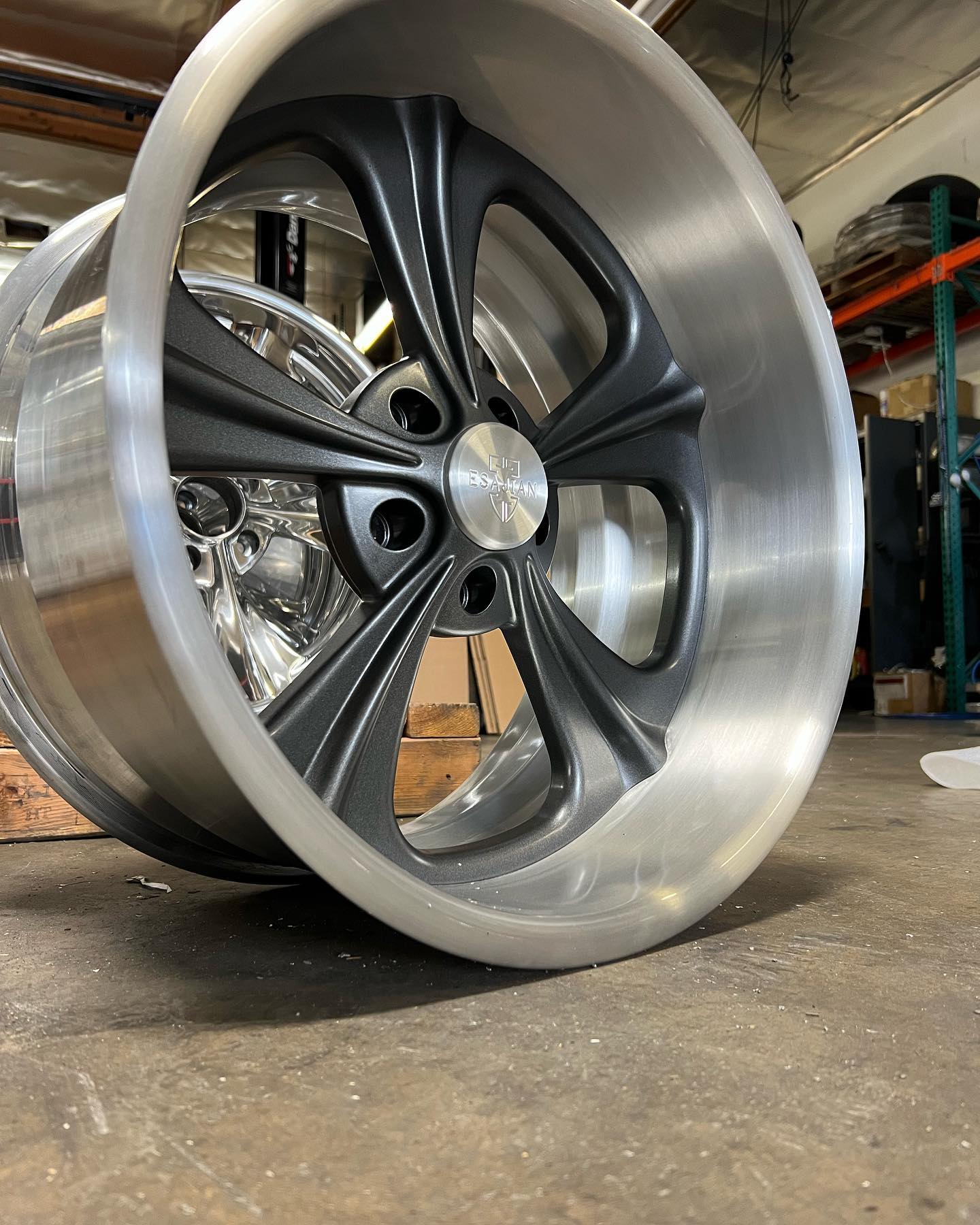 #Billet #viperwheel 19x11 rear #earlycorvette #restomods charcoal center brushed and cleared barrel