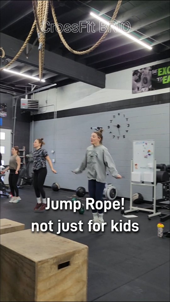 Maybe it's been a minute since you last had a jump rope in your hands. Elementary school perhaps??
At first you feel like an uncoordinated baby deer, then it all clicks and you realize what boxers and fighters have known this whole time: skipping is a great way to build athleticism. It challenges the brain and body at the same time.
Fitness without skills really isn't fitness at all.
#jumprope #doubleunders #coordination #skillwork #crossfit
