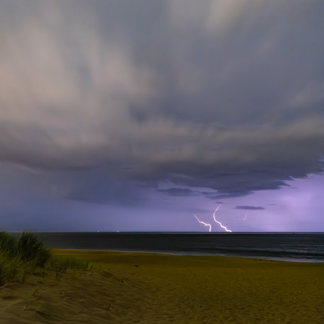 My first (relatively successful) attempt to capture lightning. Seabrook Beach is so generous with its gifts. It surprises me with its sandbars and sand dollars. It is a treasure trove for beach combers looking for shells and other found things. And nothing beats watching nature's fireworks over the ocean. Thank you, Seabrook!
#seabrooknh
#lightning
#summer
#vacation
#beach
