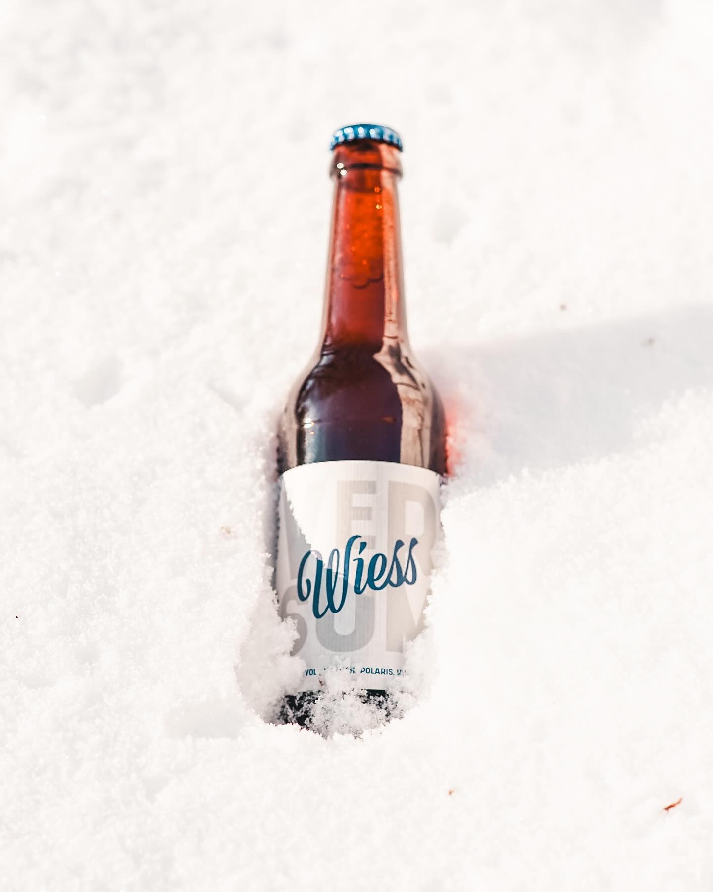 Wer hat noch nicht, wer will nochmal? Heute gibt’s wieder frisch abgefülltes Wiess zu kaufen. Kommt vorbei und gönnt euch! 🍺🖤