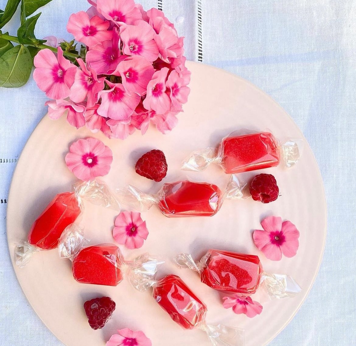 Gear up for the Fourth of July with red, white and chocolate. ❤️