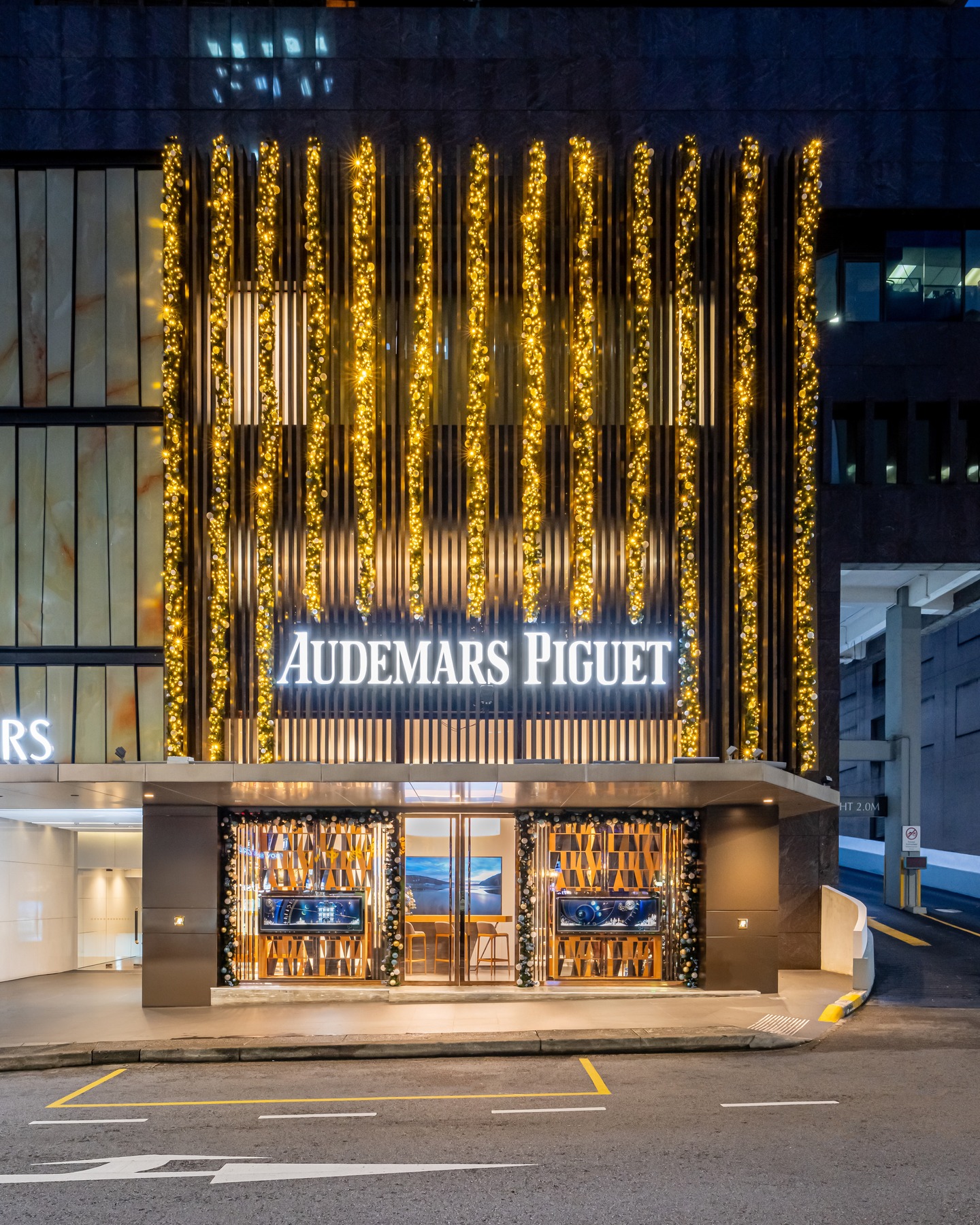 A throwback to the festive glow at Audemars Piguet ✨🎄🕰️