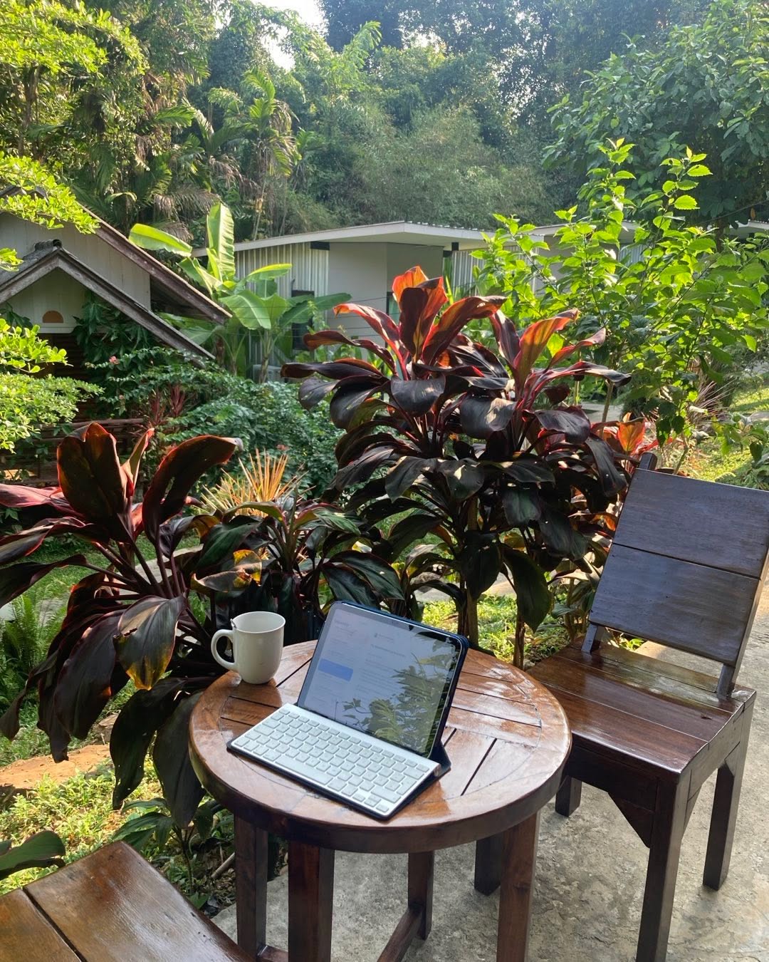 Home Office Thai Style