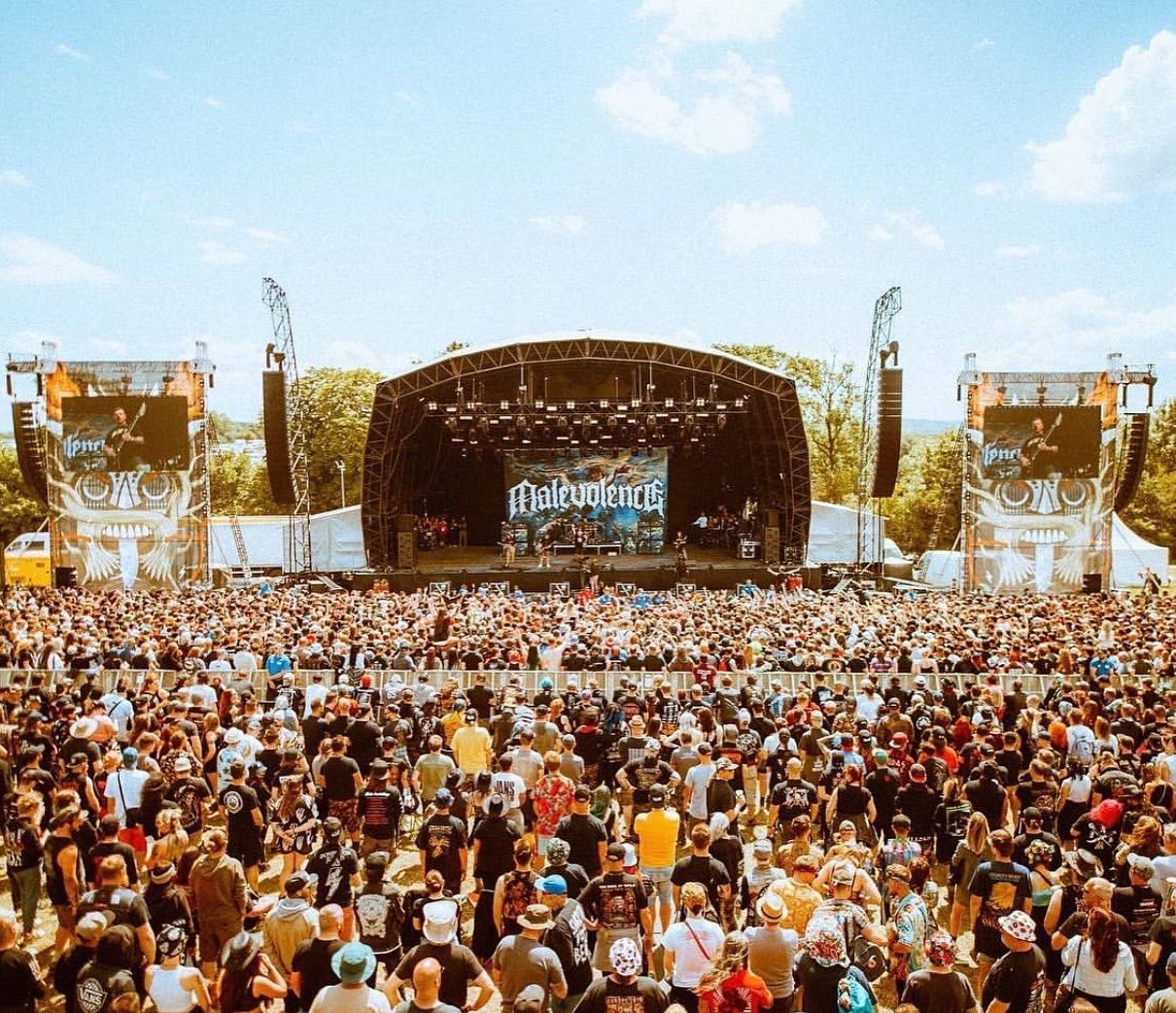 Big crowd shot for @malevolenceriff from @downloadfest captured by @thomaslislebrooker - #backdrops #decor #stagedesign #setdesign #bandmerch #bandmerchandise #bandbranding #stagescrims #stagebranding #metal #ukmetal #uk #ukprint #dl2022 #band #pa