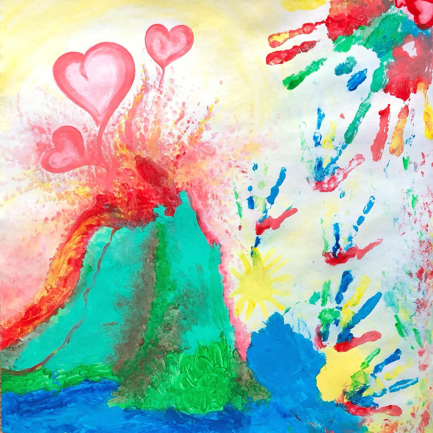 Gestern hatte Rosalie wieder Lust aufs Malen, sie wusste auch genau, was sie will - zur Abwechslung mal wieder einen Vulkan. 🌋😄 Um genau zu sein, sollen das sogar zwei Vulkane sein, die „miteinander kuscheln“, so wie die beiden Vulkane aus dem Disney-Kurzfilm bzw. Song „Lava“. Im Film brechen die Vulkane aus Liebe und Freude bzw. Sehnsucht zueinander aus. Für mich steht das Motiv Vulkan mittlerweile für das (tägliche) Schöpfen, das Bild darf daran erinnern, Liebe und Freude als Grundlage der persönlichen Schöpfungen und Entscheidungen zu wählen. 💕
Rosalie war dieses Mal besonders begeistert vom Bild und hat es stolz in der Familie herumgezeigt. 😊
🩷❤️🧡💛👧🏻👩🏻🎨💚🩵💙💜
(Fingerfarbe auf Vliestapete, ca. 55 x 55 cm)
.
.
#luftfarben #colorfulartwork #luxembourgartprize #nachwuchskünstler #artwork #colorfulart #fingerfarben #wirmalenunsdieweltwiesieunsgefällt #buntistmeinelieblingsfarbe #toddlerpainting #toddlerart #toddlerartist #farbenfroh #ilovecolors #fantasie #colorfullikearainbow #seelenbilder #soulpainting #instaart #rainbowcolors #fingerpaints #artthatmakesyouhappy #artthatmakesyoufeelgood #artes #spiritualart #daslebenistbunt #volcano #seedsoflove #schöpferkraft #createfromlove