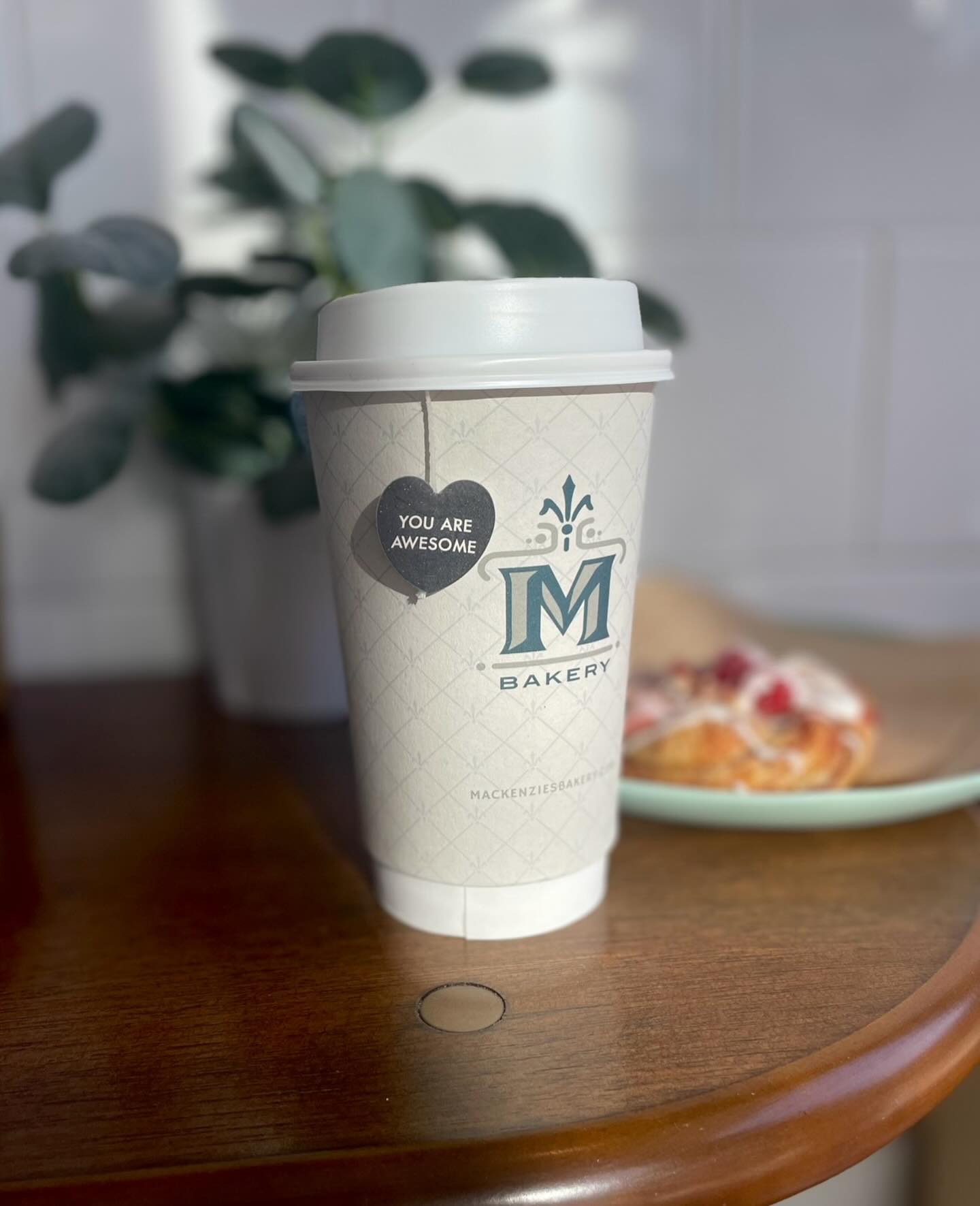 The ovens are humming, the espresso machine is rumbling, and a hot cup of @bighearttea is calling our name—Saturday has officially arrived! 👩🏼🍳
Saturday is here and with Dill Onion for today’s feature, and special guest Almond Danishes in the case, it really doesn’t get any better than this. Our doors are open, our case is full, and we’re ready to welcome you—come claim your Saturday morning favorite! ☕️✨
#yourlocalbakery #mackenziesbakery #freshbakeddaily #kzoobakery #artisanbakedbread