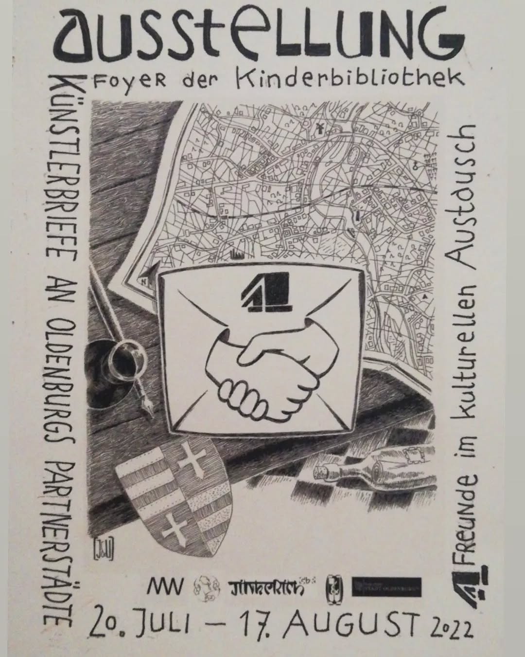 11 Freunde im kulturellen Austausch
Oldenburg und seine 10 Partnerstädte - ein kultureller Briefwechsel zwischen diesen 11 ist im vollen Gange.
Wir freuen uns, wenn auch Sie bis zum 17. August Zeichnungen, Bilder und Collagen bestaunen und lesen, wie Kreative immer wieder neue Wege aus schwierigen Situationen finden.
Nehmen Sie die Eindrücke der Ausstellung mit nach Hause und - schreiben Sie uns gerne einen Brief.
Mehr Informationen: www.kulturaustausch-oldenburg.de
#11friendsofculture #brieffreundschaft #partnerstädte #machwerkoldenburg #stadtoldenburg #oldenburg #kulturbüro #kulturförderung #jungekultur #exchange #austausch #brief #kulturbrief #culturalexchange #kunst #artwork #künstlerkorrespondenz #international #kultur #kulturstadt #innovation #wirbrauchenkunst #analog #selbstgeschrieben #handschriftlich #selbstgestaltet #reflexion #nachhaltig #kunst