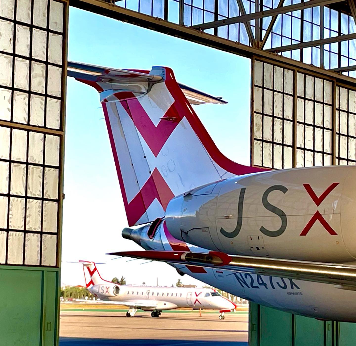 #rockstarparking at the @flyjsx terminal