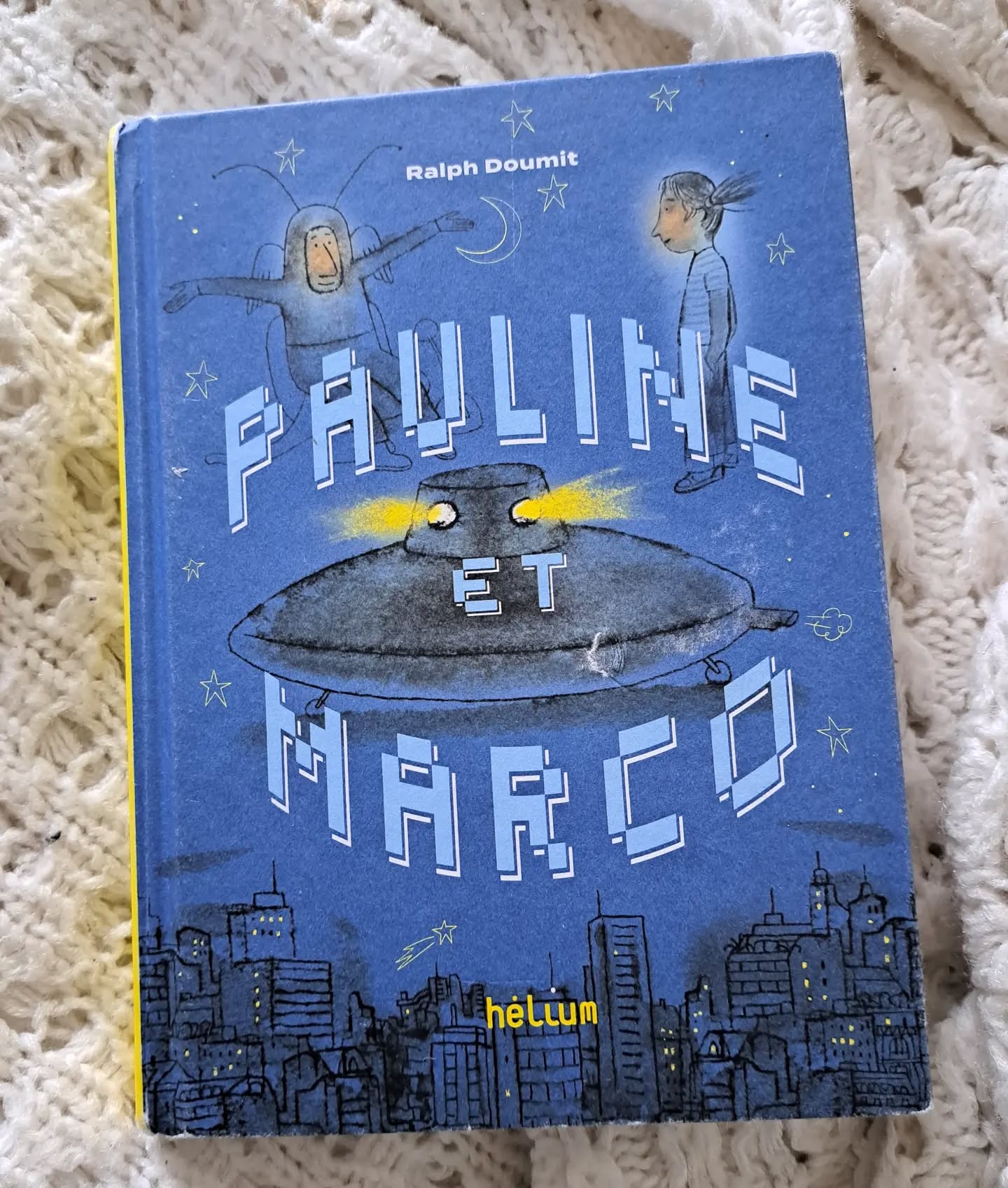 Pauline et Marco de @ralphdoumitpoisson aux éditions @heliumeditions est mon dernier coup de cœur jeunesse 💙 !
Son formidable auteur a répondu à mes questions pour le site @ricochetjeunes !
https://ricochet-jeunes.org/articles/ralph-doumit-jaime-considerer-lecriture-de-romans-comme-un-terrain-de-liberte
#coupdecoeur
#extraterrestre
#litteraturejeunesse