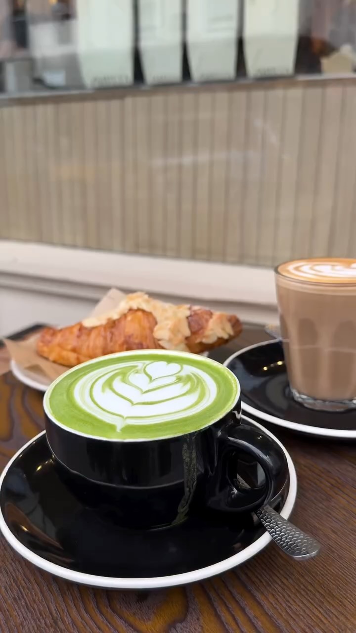 When all you can think about is brunch at Amelia’s 🥑✨
#brunch #brunchlondon #londoncoffee #bestcoffeeintown☕️