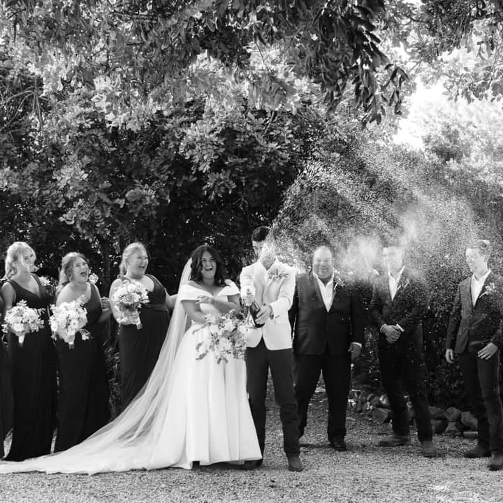 What better way to celebrate than the cheeky bubbles Gutsy Duck bubbles www.farmyardwines.com