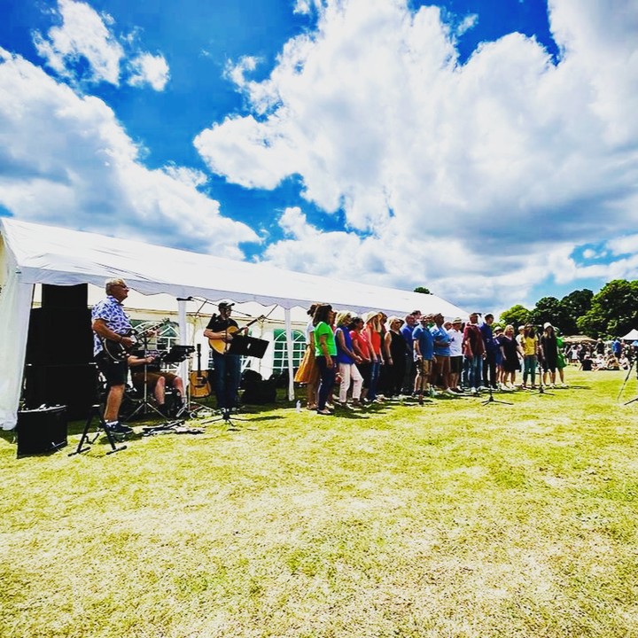 performing at Ham Fair 2022