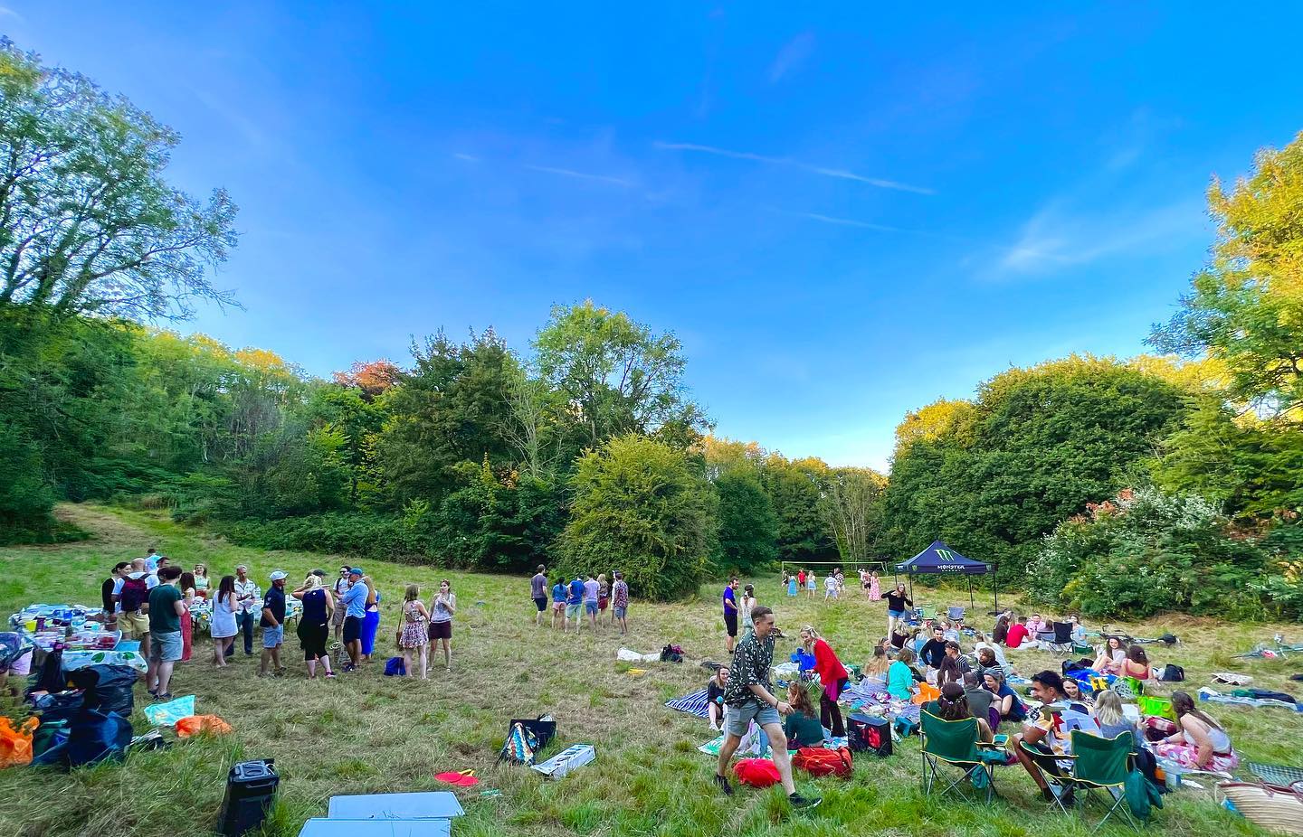 O N C E U P O N A S U M M E R S D A Y • Take us back to garden party feels with @socialheroesadventureclub this summer 😎☀️🌳💐 Thank you to everyone for making this one such a great afternoon 🧡 The Tug-O-War crew reign supreme… for now! 😁 #BetterTogether
•
•
•
•
•
•
•
•
•
•
•
•
#gardenparty #goodtimes #summerfun #gametime #gardengames #sunshine #greenspaces #outdoors #freshair #summersun #squadgoals #socialheroes #SHAC #togetherness #communityfeels #community #bristollife #bristolliving #socialheroesadventureclub #2022 #goodvibes #relax #sun #picnic