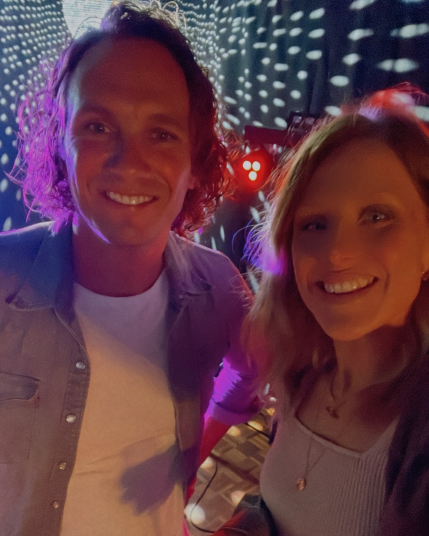 Out in the country tonight!💃
Happy birthday Emma! 💓