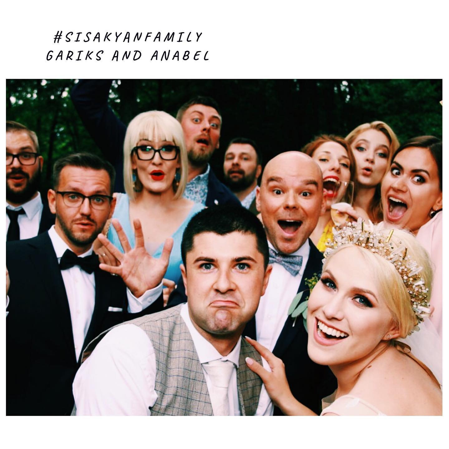 You can add family + friends + our photo booth = super exciting memories are ready! .
.
.
.
.
.
#rāmavasdepkinamuiža #ramavasdepkinamuiza #Anabel&Gariks #sisakyanfamily #thephotobox #thephotoboxlv #thephotobooth #partybooth #photoboothlatvia #partyboothinlatvia #partyboothriga #props #weddingsinlatvia #partyprops #vintage #vintagephotobooth #summerparty #summertime #summerwedding