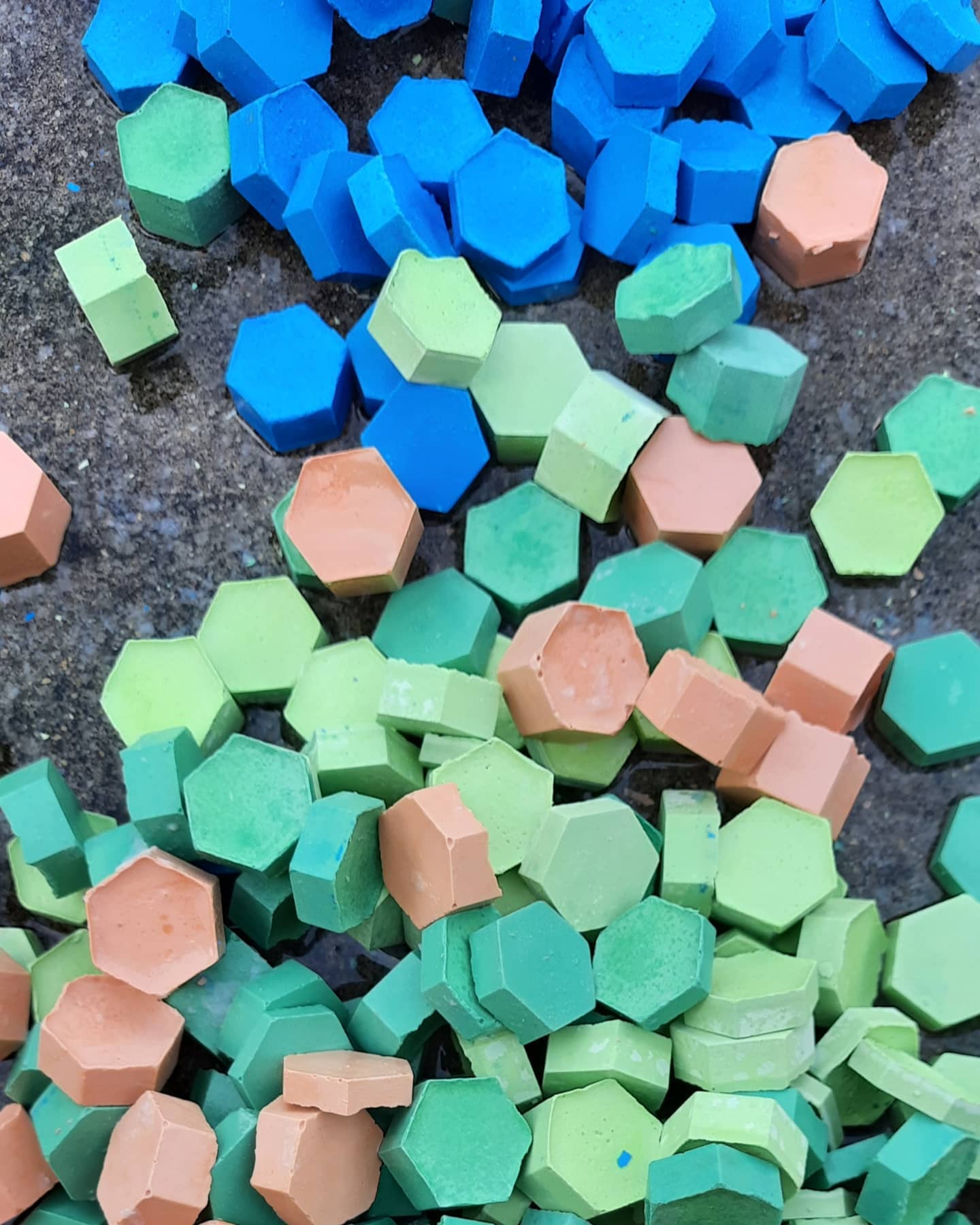 When its raining concrete...
.
.
..
.
.
#geometric #concrete #monsoondiaries #designinspiration #concreteindia #concretedesign #concreteart #artofinstagram #designinspiration #gamedesign #playpieces #formdesign #formstudy #parametricdesign #parametricsculpture #pov #designlovers #designtrends #trending #materialdesign #coloredconcrete