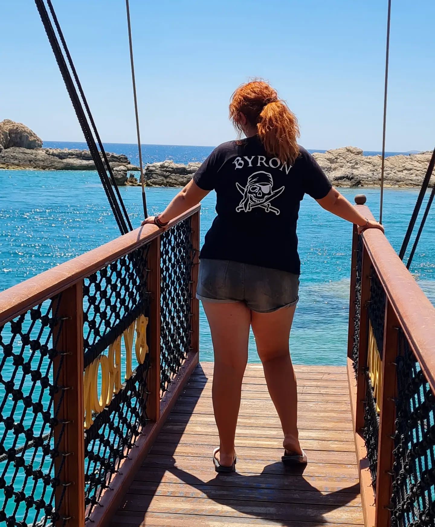 Three islands with the best pirate boat. Come and join us!
#threeislands #kalymnos #plati #pserimos #tigakitours #byronboat #kosisland #greece #dodekanisos