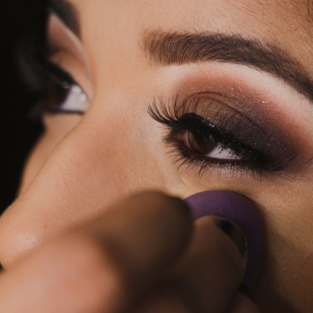 Tout est dans le regard...
Retour sur la Préparation Shooting Printemps 2024 avec @LauraGarcia