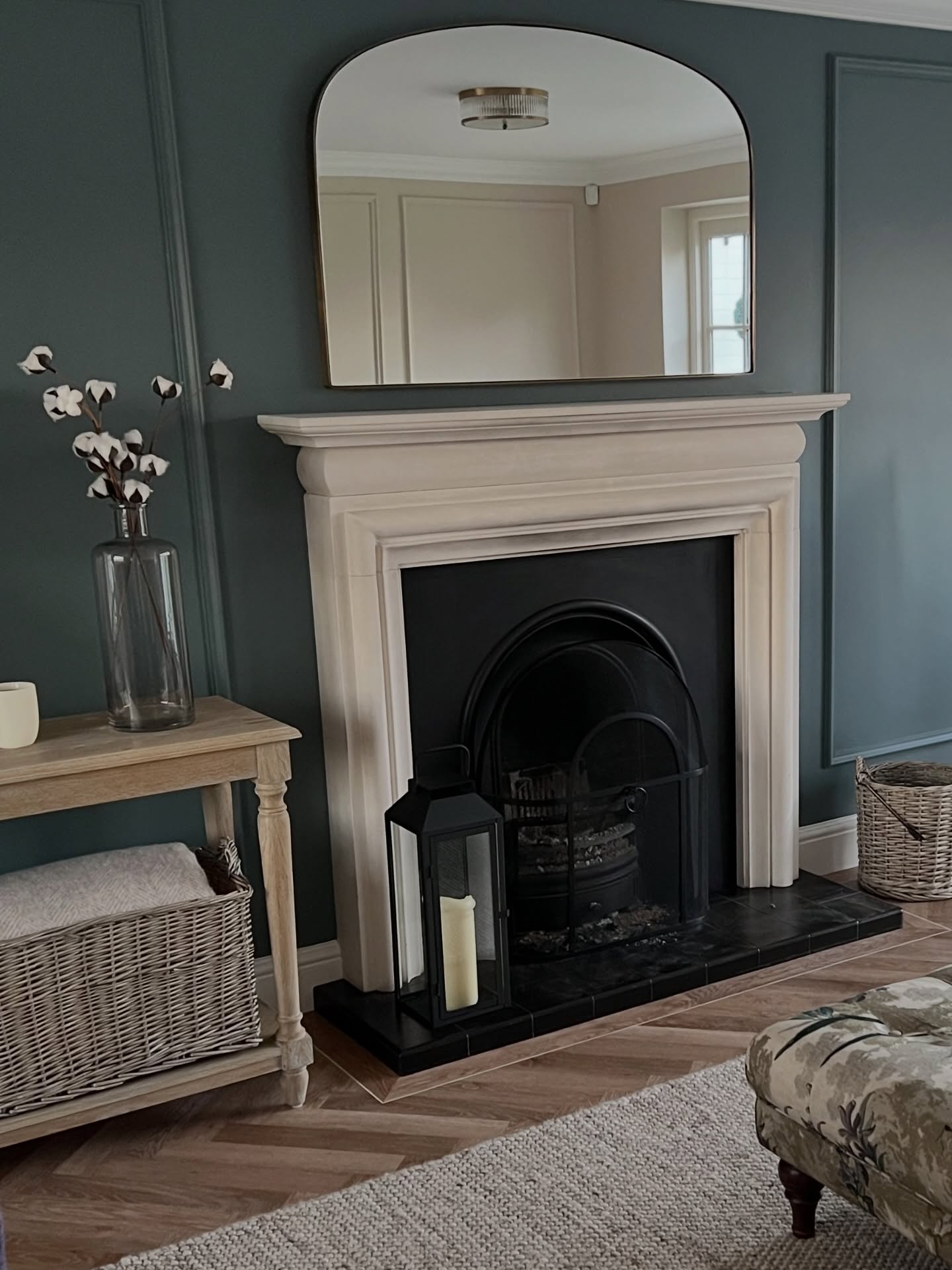 Are you thinking about selling your home this year?
If you’re thinking of selling, it’s worth remembering that small changes can make a big difference.
Thoughtful styling, a fresh layout, and a few considered details can help buyers instantly connect with a space - and see its full potential.
Sometimes it’s not about a full renovation, just the right finishing touches.
If you’re looking for ideas or advice on how to elevate your home before selling, feel free to get in touch 🤍
#gemmabudworthinteriors #interiordesigneruk #propertystyling #luxuryinteriors #sellingyourhome